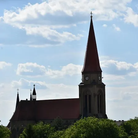 Niki سوبوتيتْسا