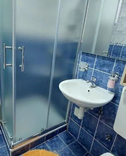 Niki * Σουμπότικα